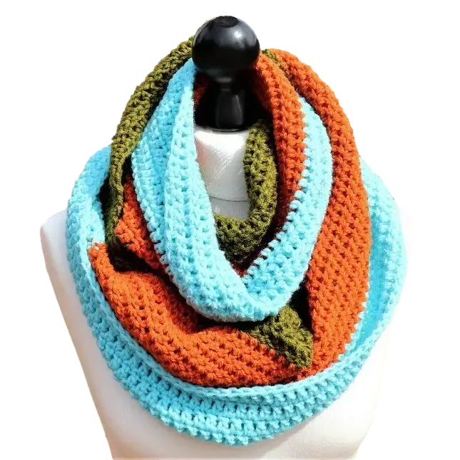 Fast & Easy Infinity Scarf – Quick Crochet Pattern for Beginners