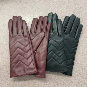 Gloves: Classic Chevron