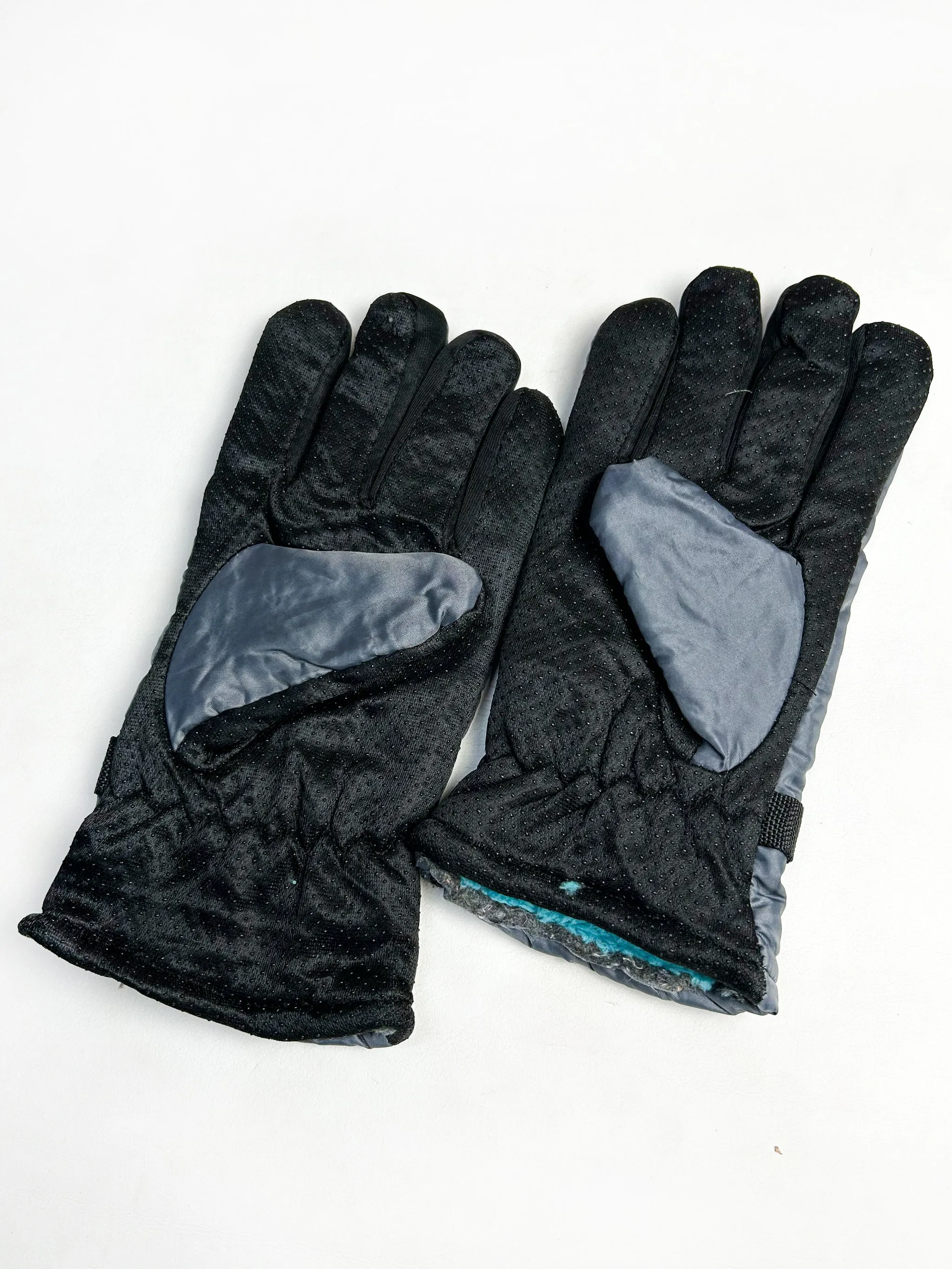 Grey Winter Gloves For Women / Girls Winter Gloves / Full Finger Gloves WG07