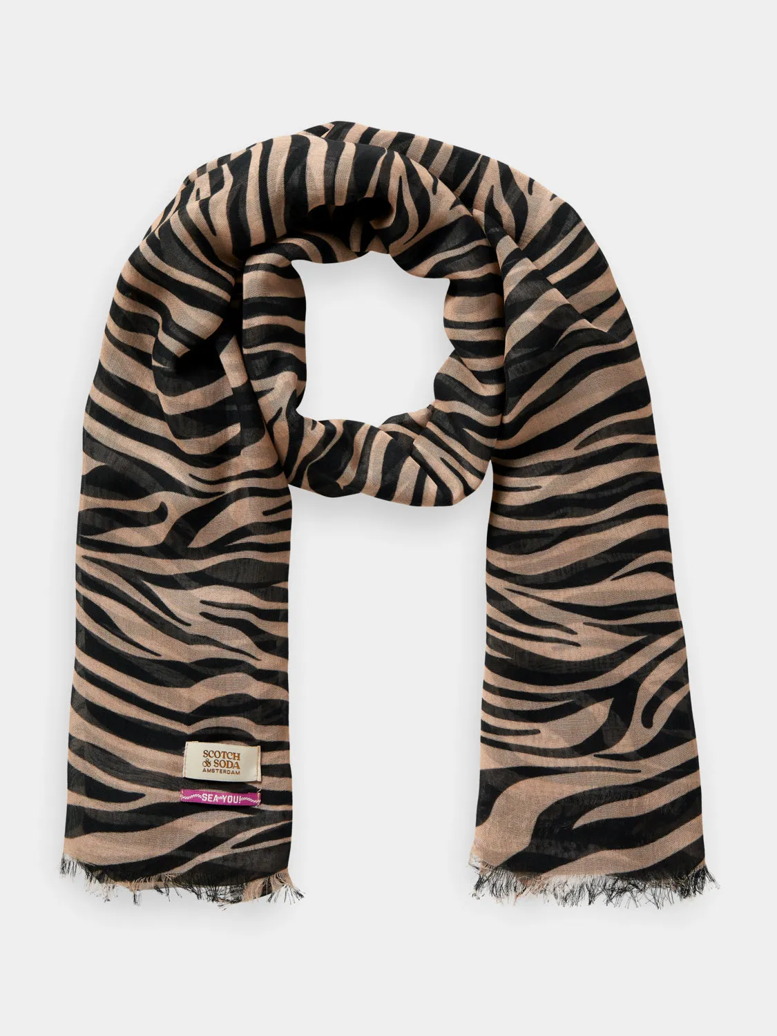 Lightweight printed scarf