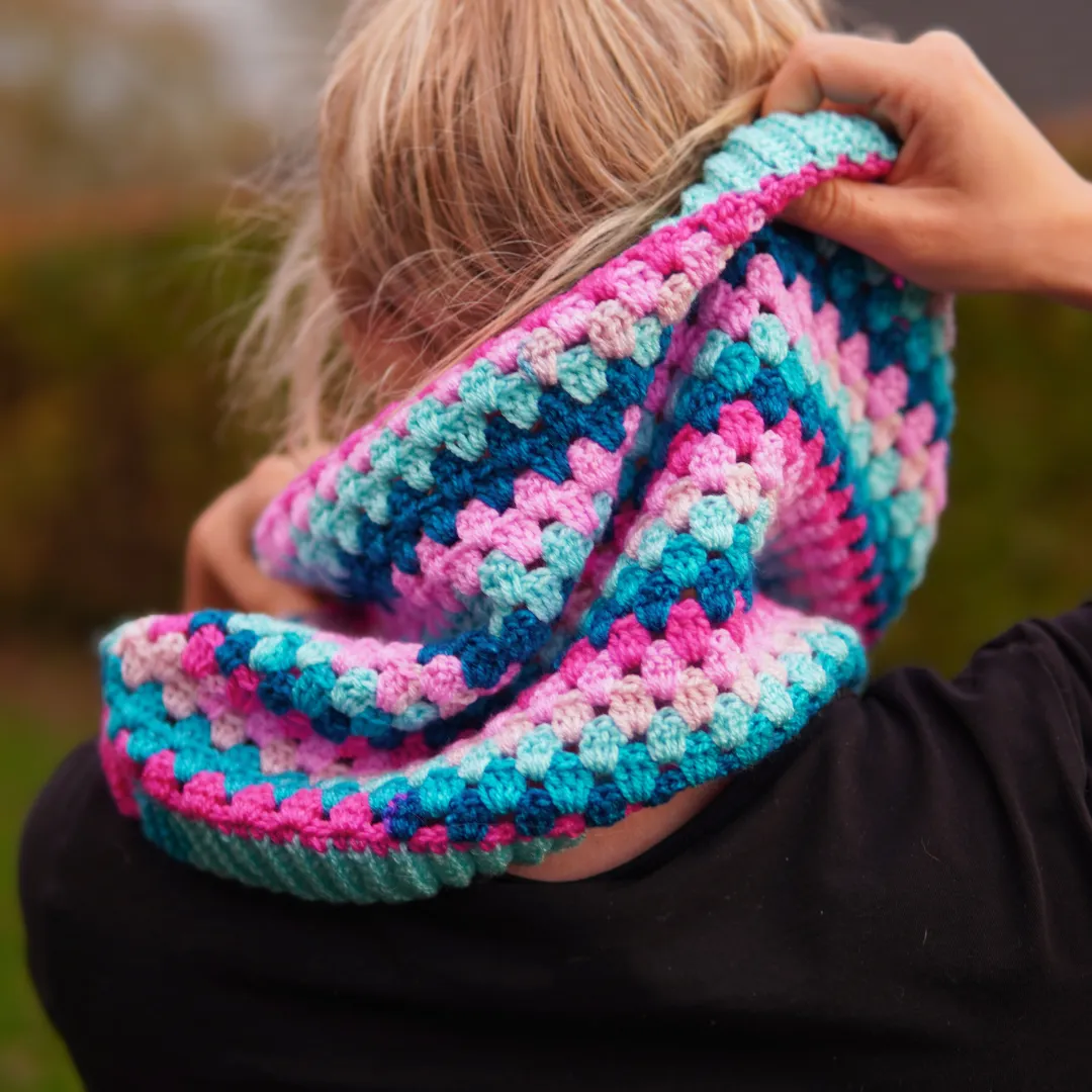 PATTERN: Granny Stitch Cowl