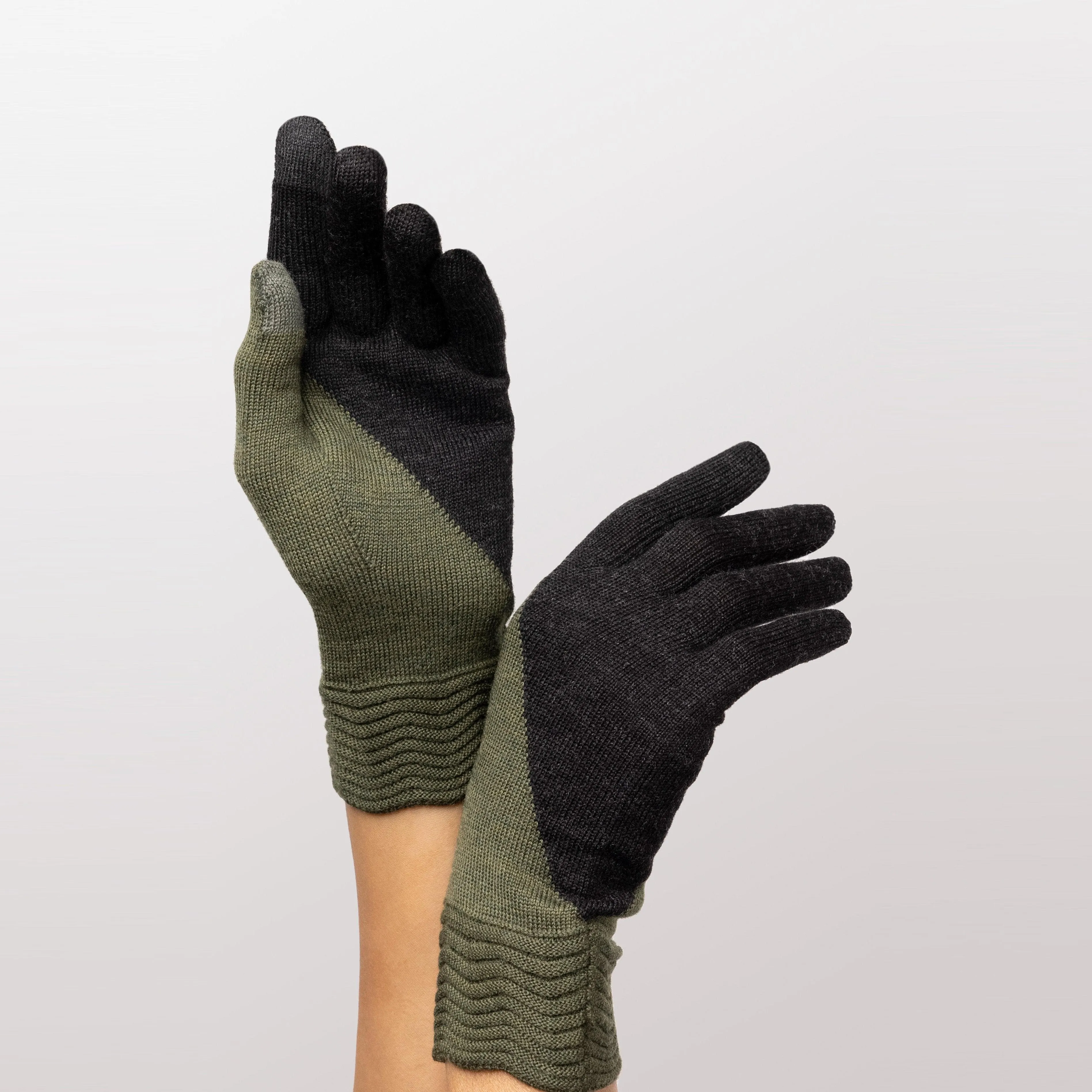 Tech Gallery Glove Colorblock | Merino Wool Touchscreen