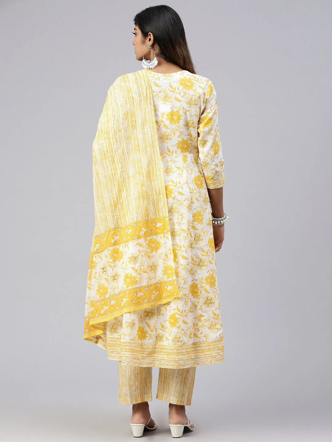 Women Embroidered & Printed Kurti Sets Yellow EKS19