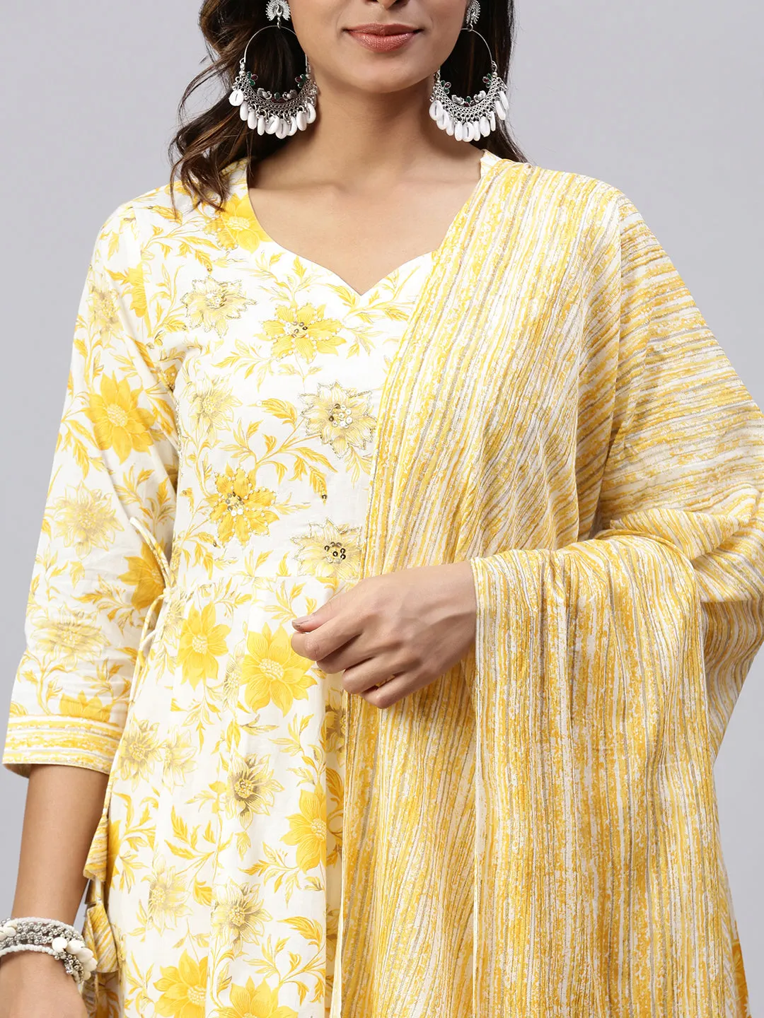 Women Embroidered & Printed Kurti Sets Yellow EKS19