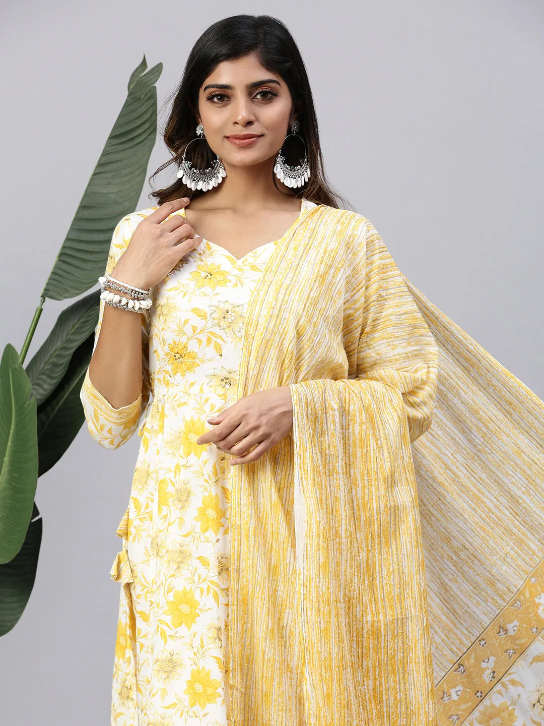 Women Embroidered & Printed Kurti Sets Yellow EKS19